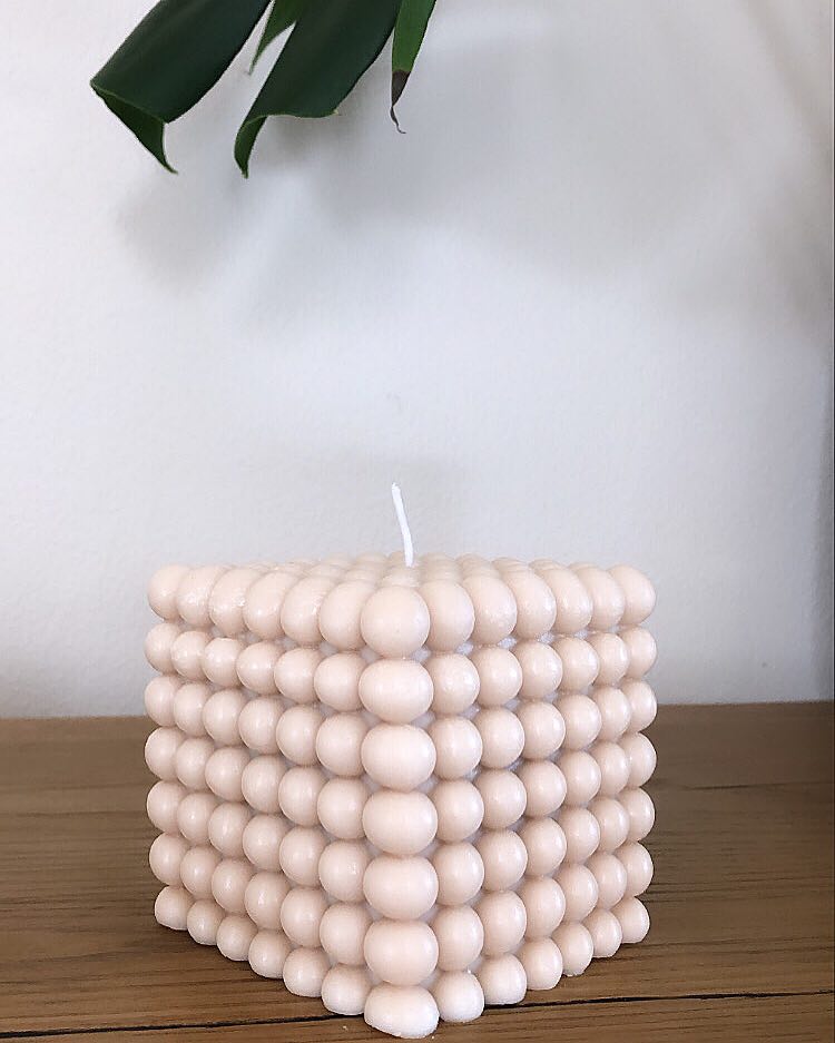 Super BUBBLES latte candle